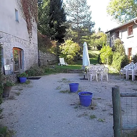 L'Auberge Chez Leon-3