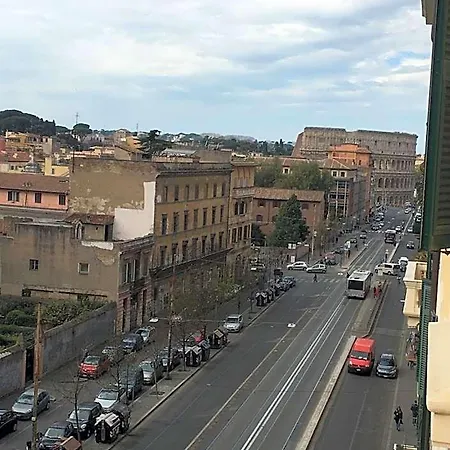 La finestra sul Colosseo B&B 1-2