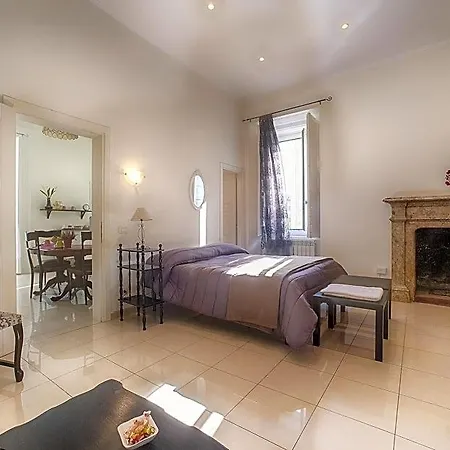 Flora Rooms-3