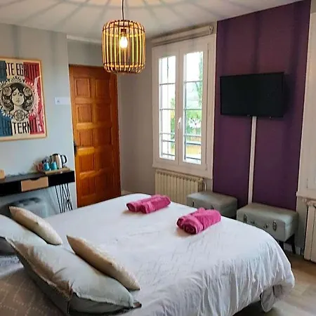 Chambres D'Hotes Le Clos De La Bertiniere Petit Dejeuner Inclus-2