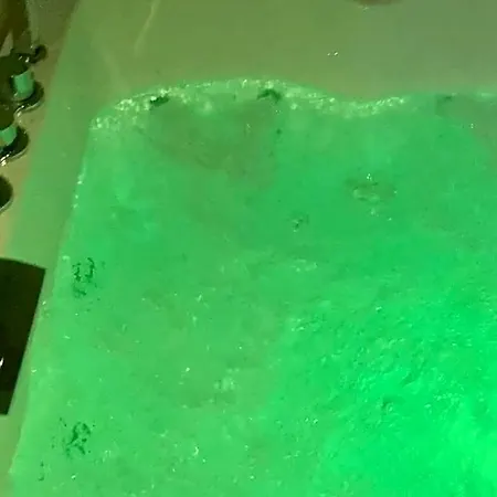 B&B La Reggia Di Rihanna Spa-3