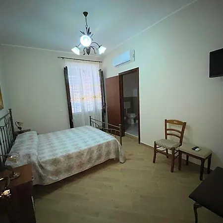 B&B Gloria-3