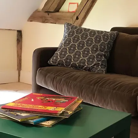 La Maison Jeanne D'Arc-2