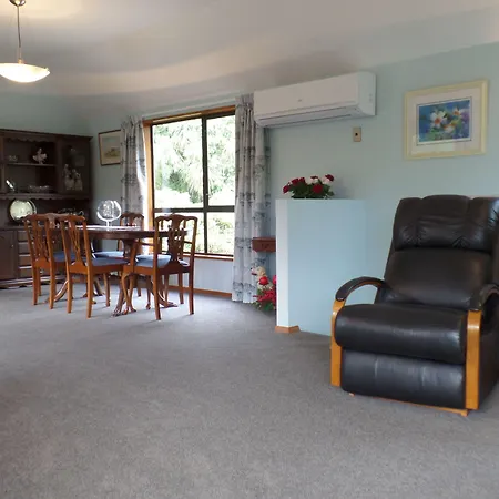 Riverstone House-3