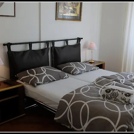 B&B Piazza Goldoni-2