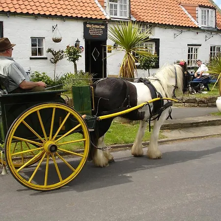 The Beehive Inn-2