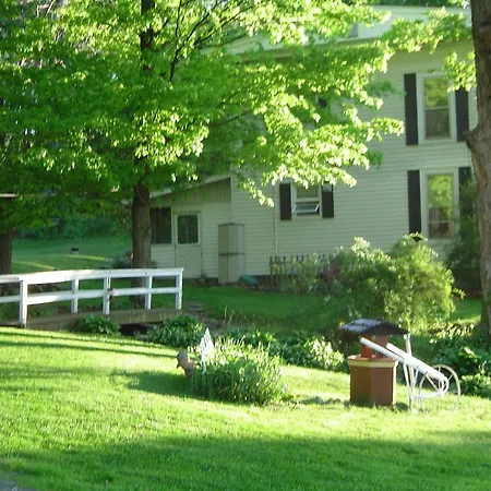 Kountry Living Bed And Breakfast-2