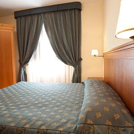 Albergo Lo Scrigno-3