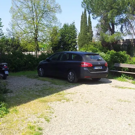 Castello Machiavelli B&B-3