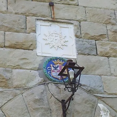Castello Machiavelli B&B-2