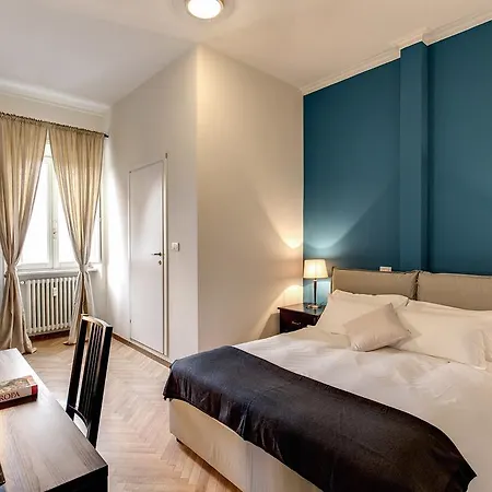 Yh Suite 131-3