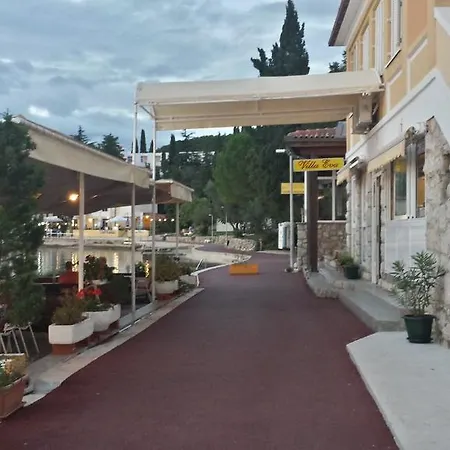 Bed&Breakfast Villa Eva-2