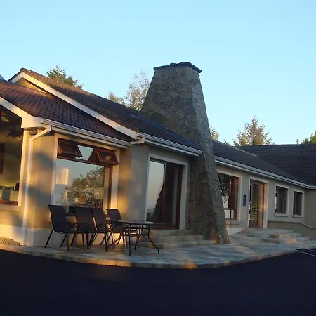 Benbulben Farmhouse B&B-3
