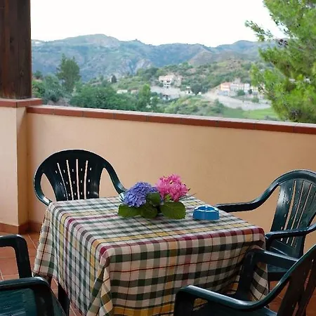 B&B Fort Apache-2