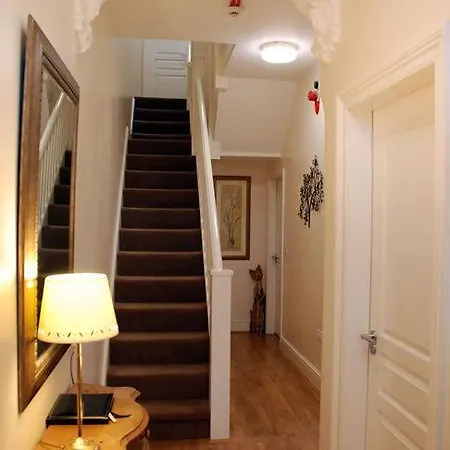 Wendover Guest House-3