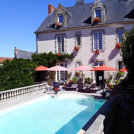 Le Petit Château-3