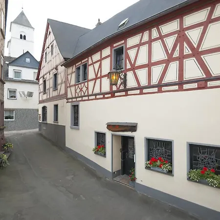 Alte Weinstube Burg Eltz-3