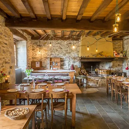 Les Fous du Village-3