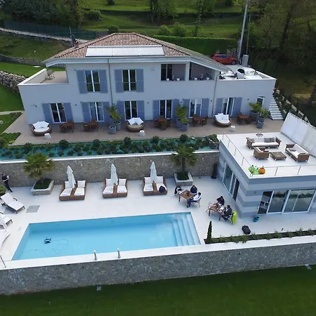 Zeno Suites-3
