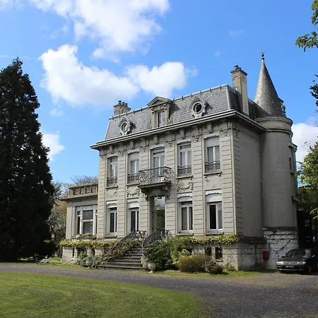 Au Chateau Des Thermes-3