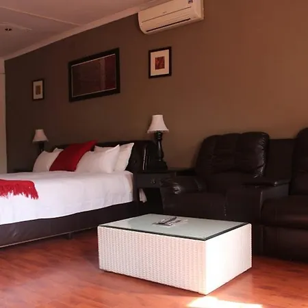 Flamboyant Guest Lodge-3