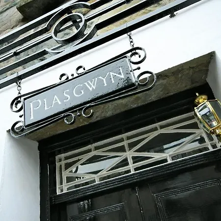 Plas Gwyn B&B And Holiday Cottage-3