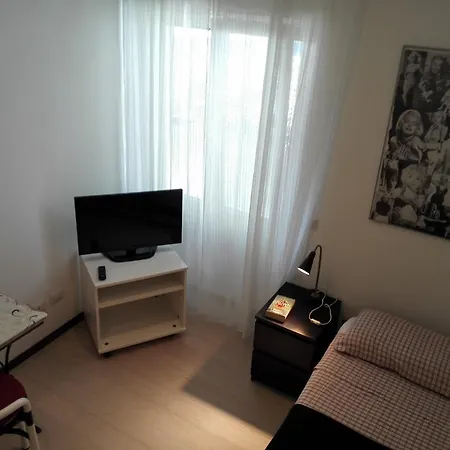 B&B Rosa Blu-2