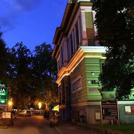 Willa West Ende-2