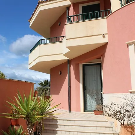 Villa Orchidea Luxury B&B-3