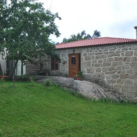 Casas Vale Martinho-2