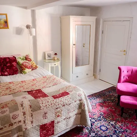 Kattrumpans B&B-2