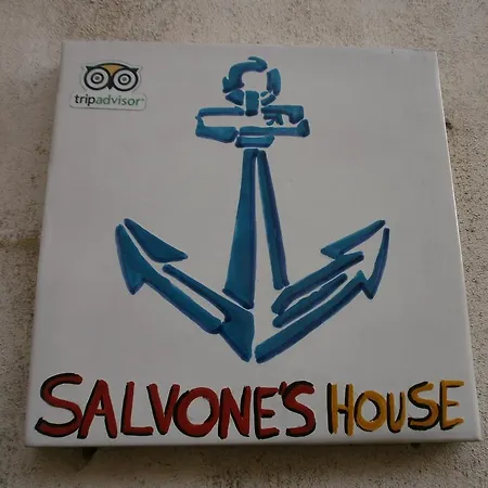 Salvone'S House B&B-3