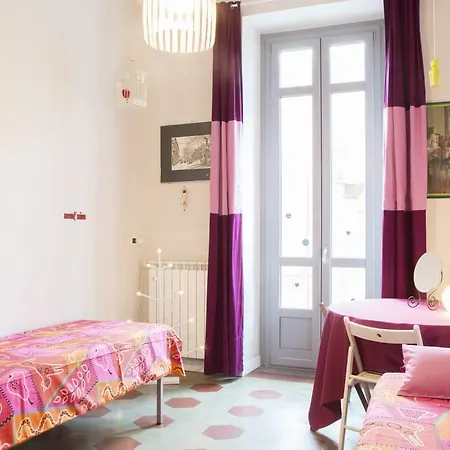 Casa Dani&Swing Bed&Books-3