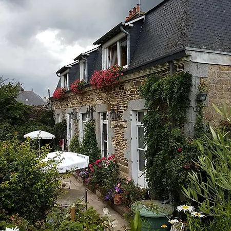 Chambres D'Hotes L'Hermine-2