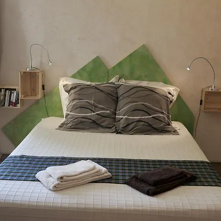 Chambre D'Hotes La Bichette-2