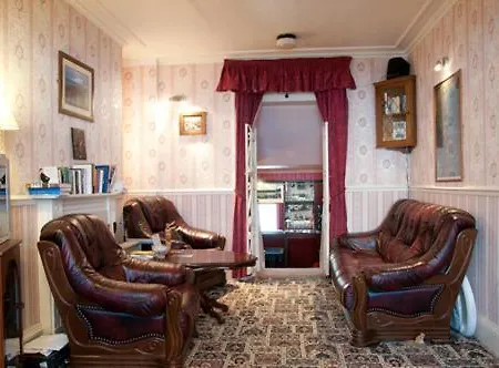 Molyneux Guesthouse-2