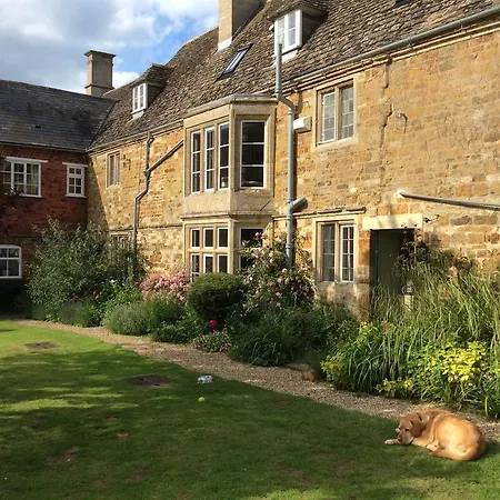 Castle Farm House B&B-2
