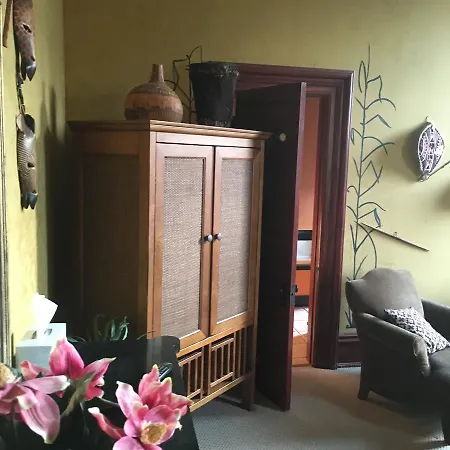 Main Street Bed & Breakfast-3