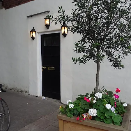 Abc Bed And Breakfast-2