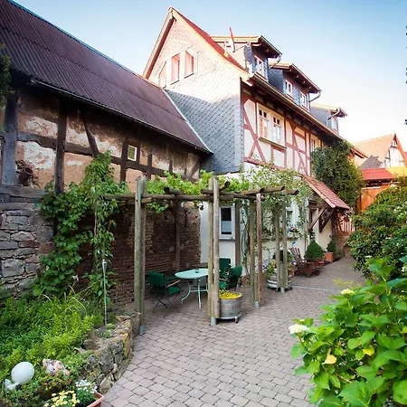 Beate'S Bed & Breakfast-3