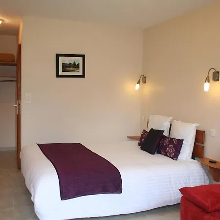 Chambres D'Hotes Le Val Sarah-3