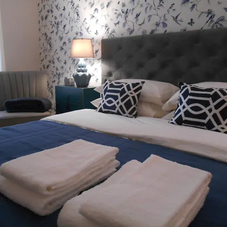 Lisbon Garden Boutique Guest House-2