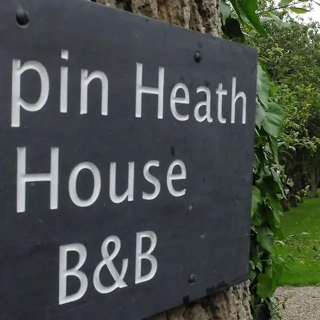 Pippin Heath House B&B-3