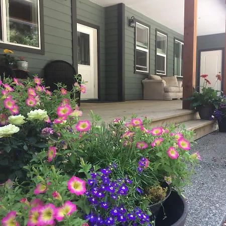 Salmon Point B&B-3