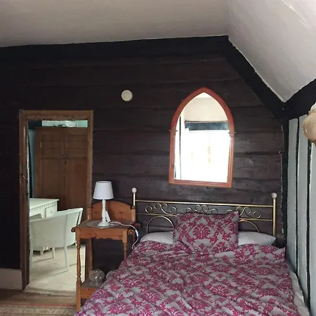 Swanhouse-2