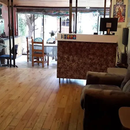 Pomona Lodge-3