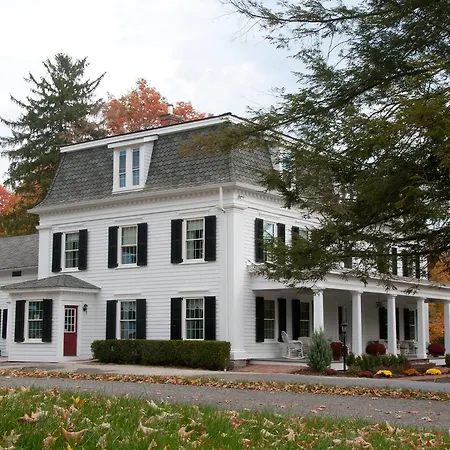 Brinckerhoff Inn Bed And Breakfast-2