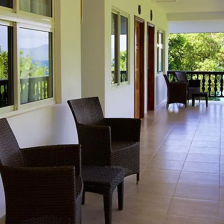 Cote Jardin - Chalets Cote Mer-3