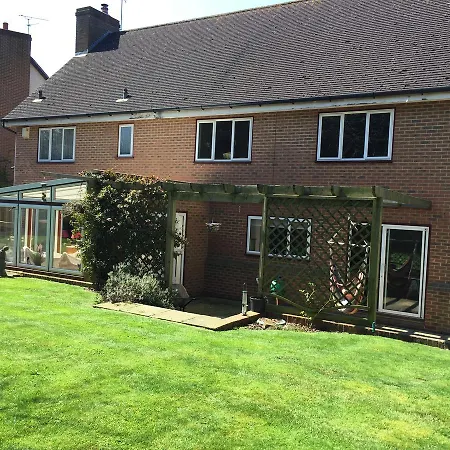 Riseden Bed And Breakfast-3