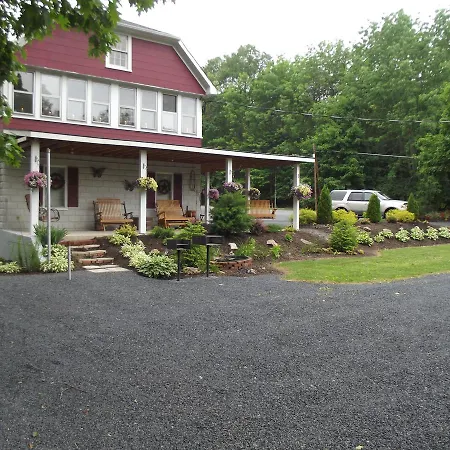 Beagle'S Bed & Breakfast-3